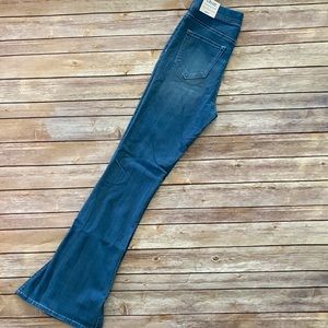 Cello NWT Elastic Waistband Size S Flare Jeans